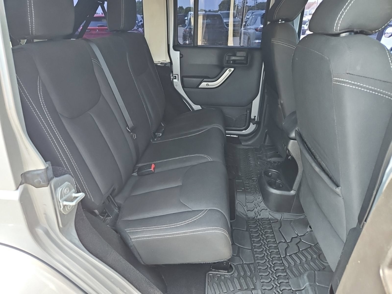 2015 Jeep Wrangler Unlimited Sahara