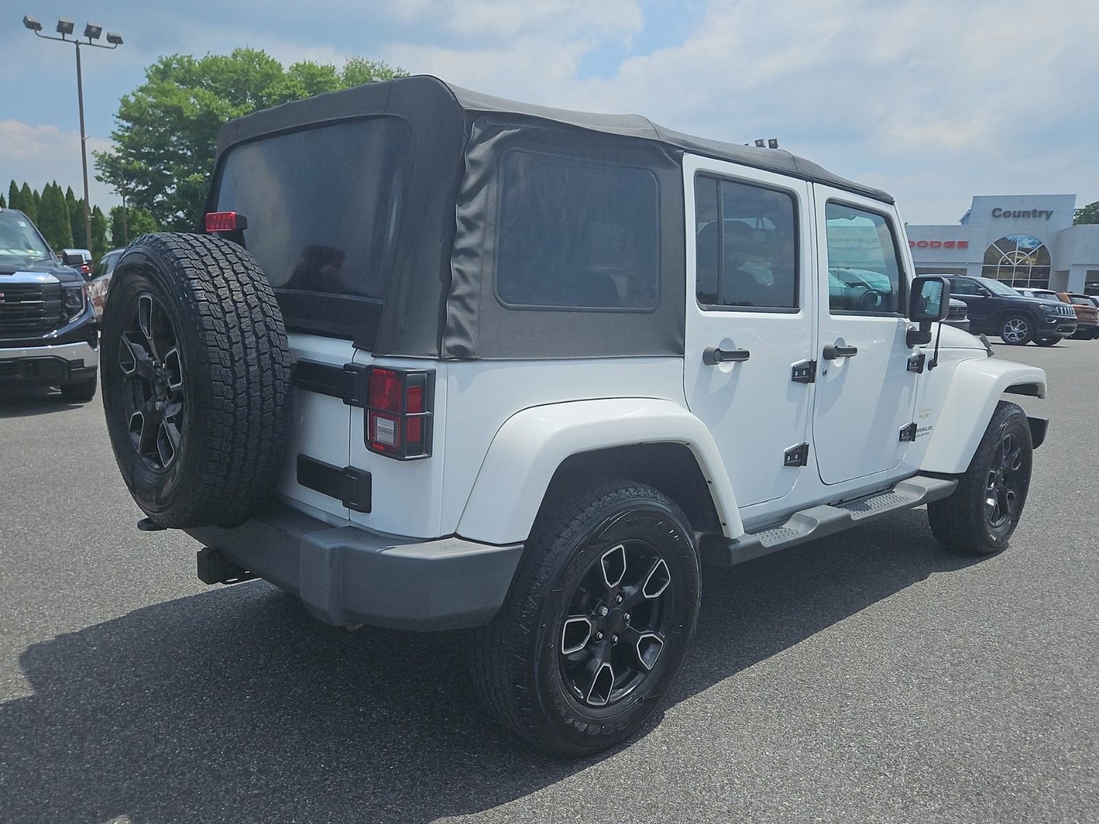 2015 Jeep Wrangler Unlimited Sahara