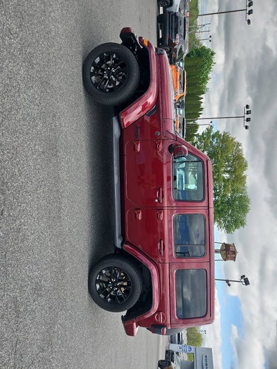 2021 Jeep Wrangler Unlimited Sahara High Altitude