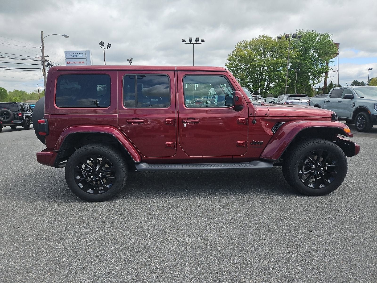 2021 Jeep Wrangler Unlimited Sahara High Altitude