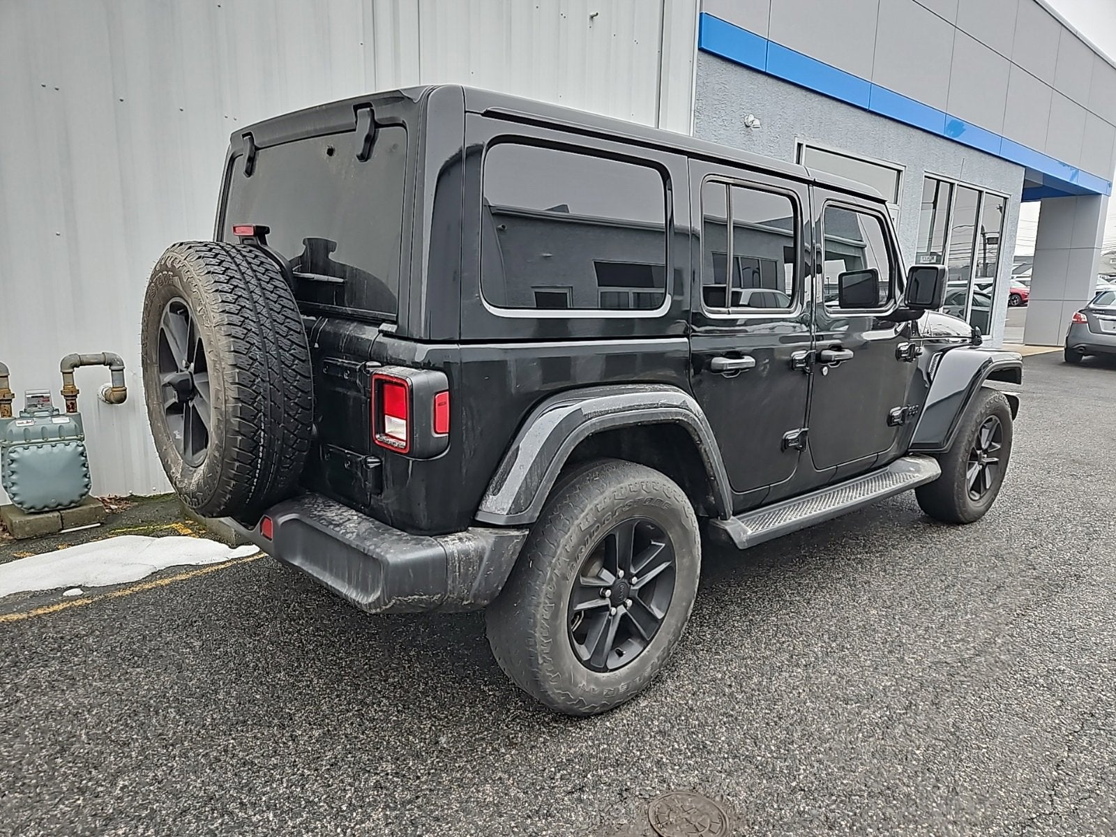 2023 Jeep Wrangler Sahara Altitude