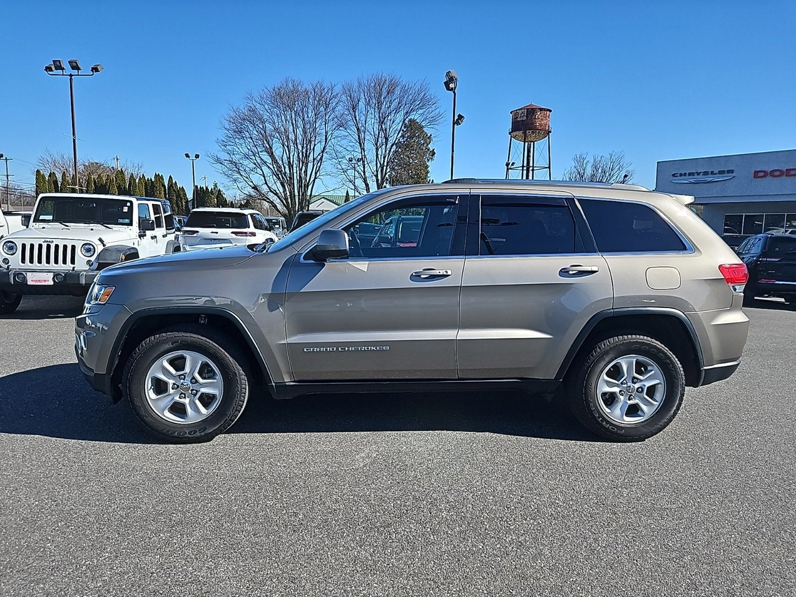 2016 Jeep Grand Cherokee Laredo