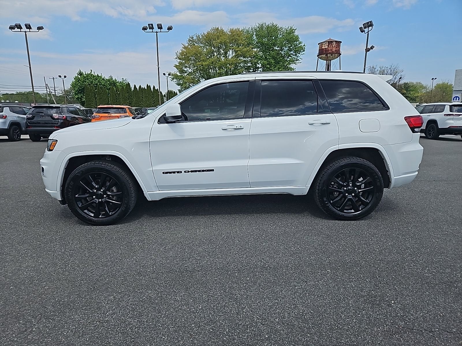 2019 Jeep Grand Cherokee Altitude