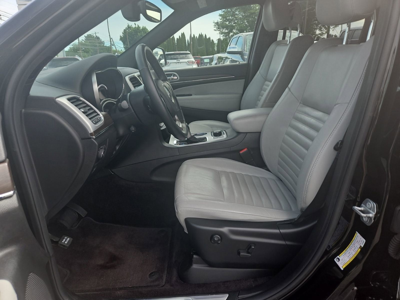 2018 Jeep Grand Cherokee Sterling Edition