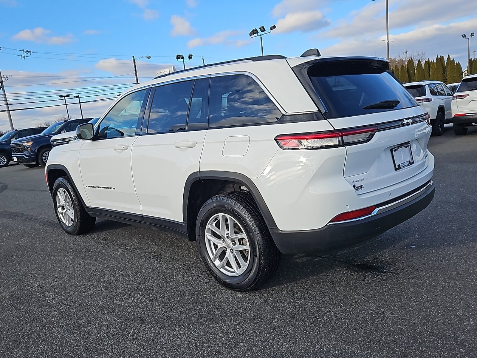 2024 Jeep Grand Cherokee Laredo