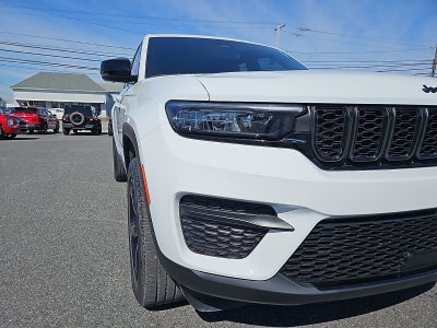 2022 Jeep Grand Cherokee Altitude
