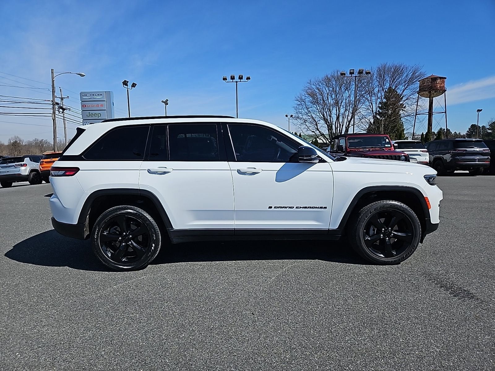 2022 Jeep Grand Cherokee Altitude
