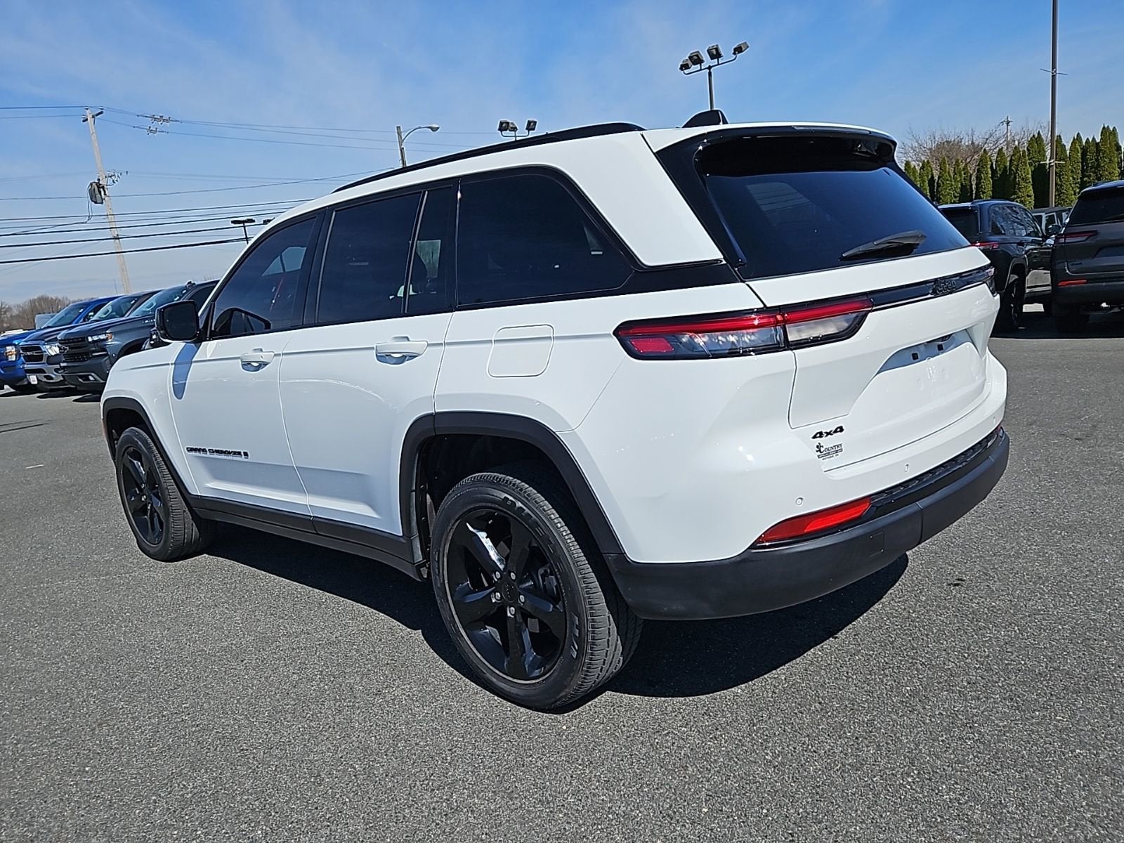 2022 Jeep Grand Cherokee Altitude