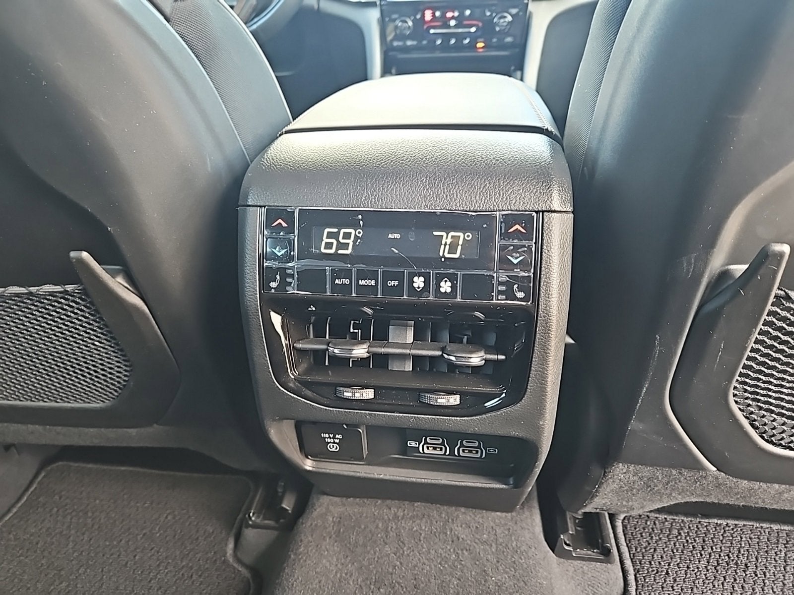 2023 Jeep Grand Cherokee Summit