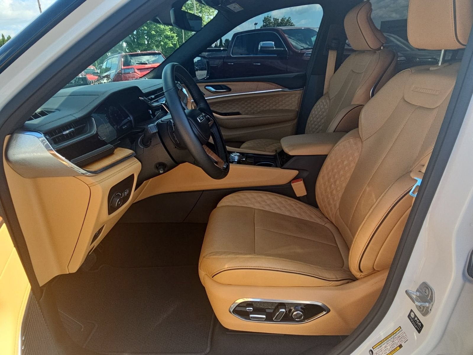 2025 Jeep Grand Cherokee L Summit Reserve