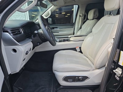 2023 Jeep Wagoneer Series II