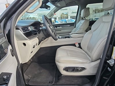 2022 Jeep Wagoneer Series III