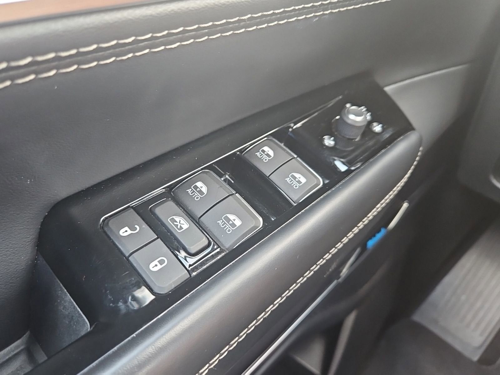 2022 Jeep Grand Wagoneer Series II Obsidian