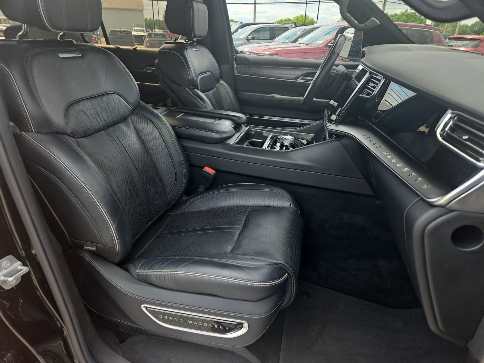 2022 Jeep Grand Wagoneer Series II Obsidian