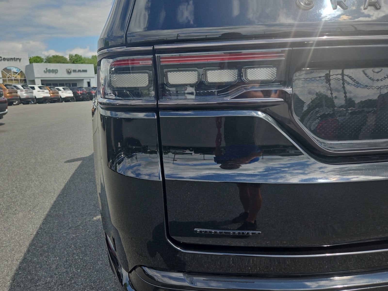 2022 Jeep Grand Wagoneer Series II Obsidian