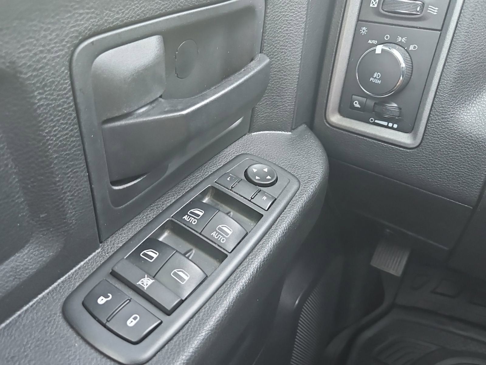 2019 RAM 1500 Classic Tradesman