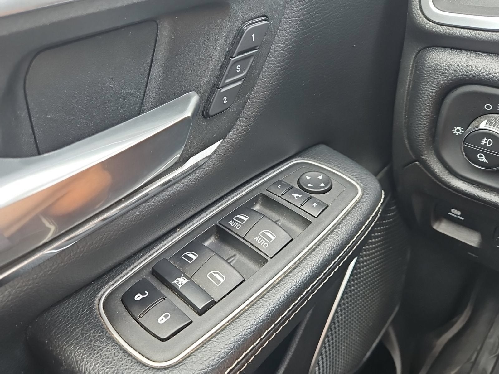 2022 RAM 1500 Laramie
