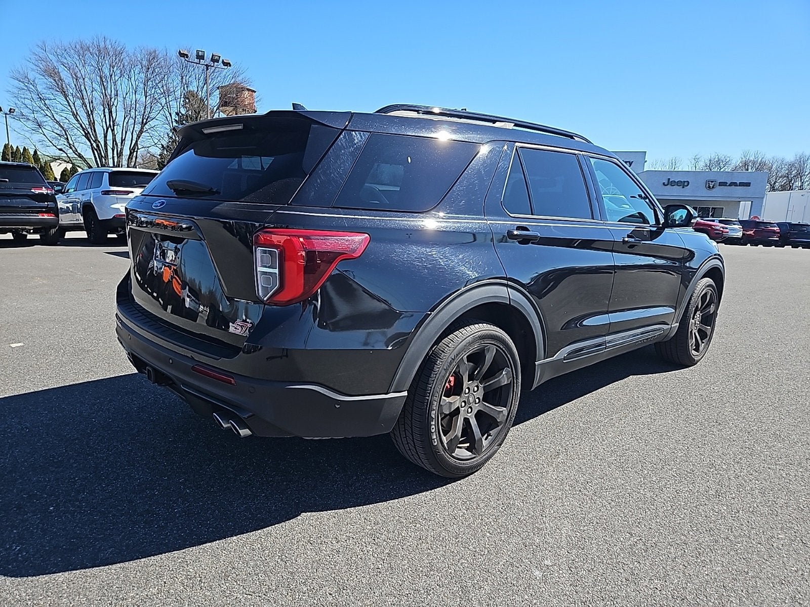 2020 Ford Explorer ST