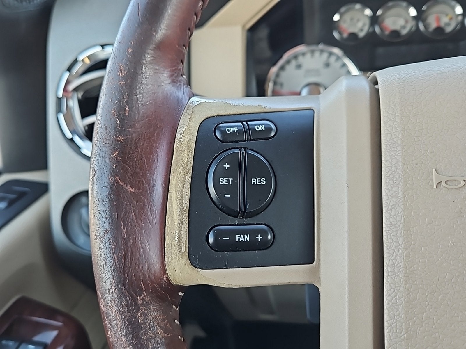 2008 Ford Super Duty F-350 SRW XL