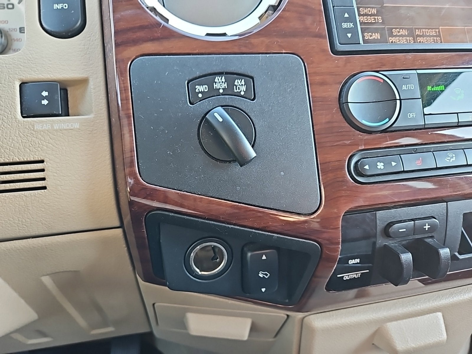 2008 Ford Super Duty F-350 SRW XL