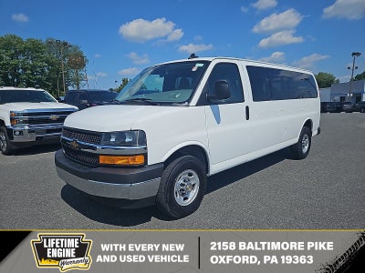 2024 Chevrolet Express Passenger 3500 1LT