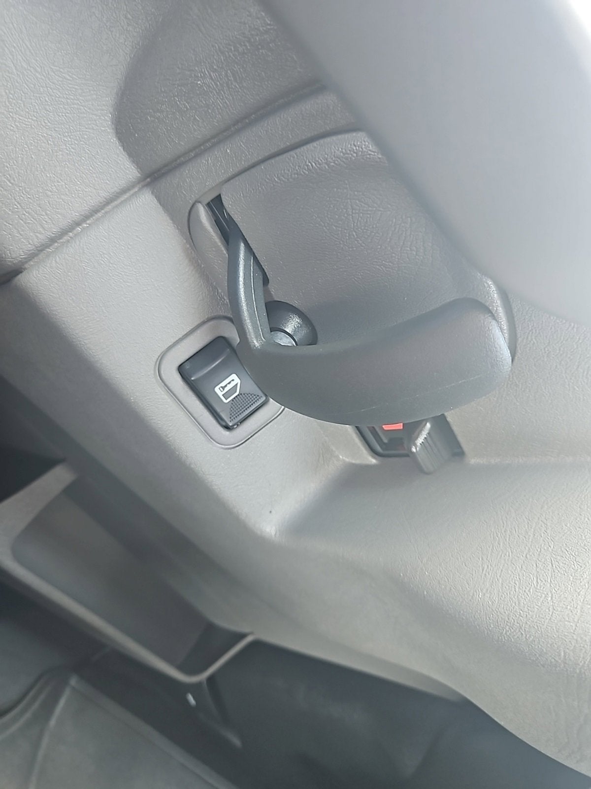 2024 Chevrolet Express Passenger 3500 1LT