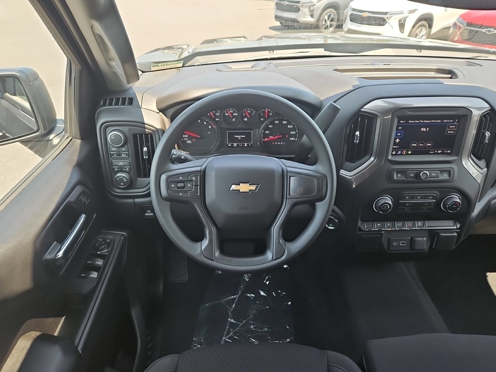 2026 Chevrolet Silverado 1500 Custom - Photo 8