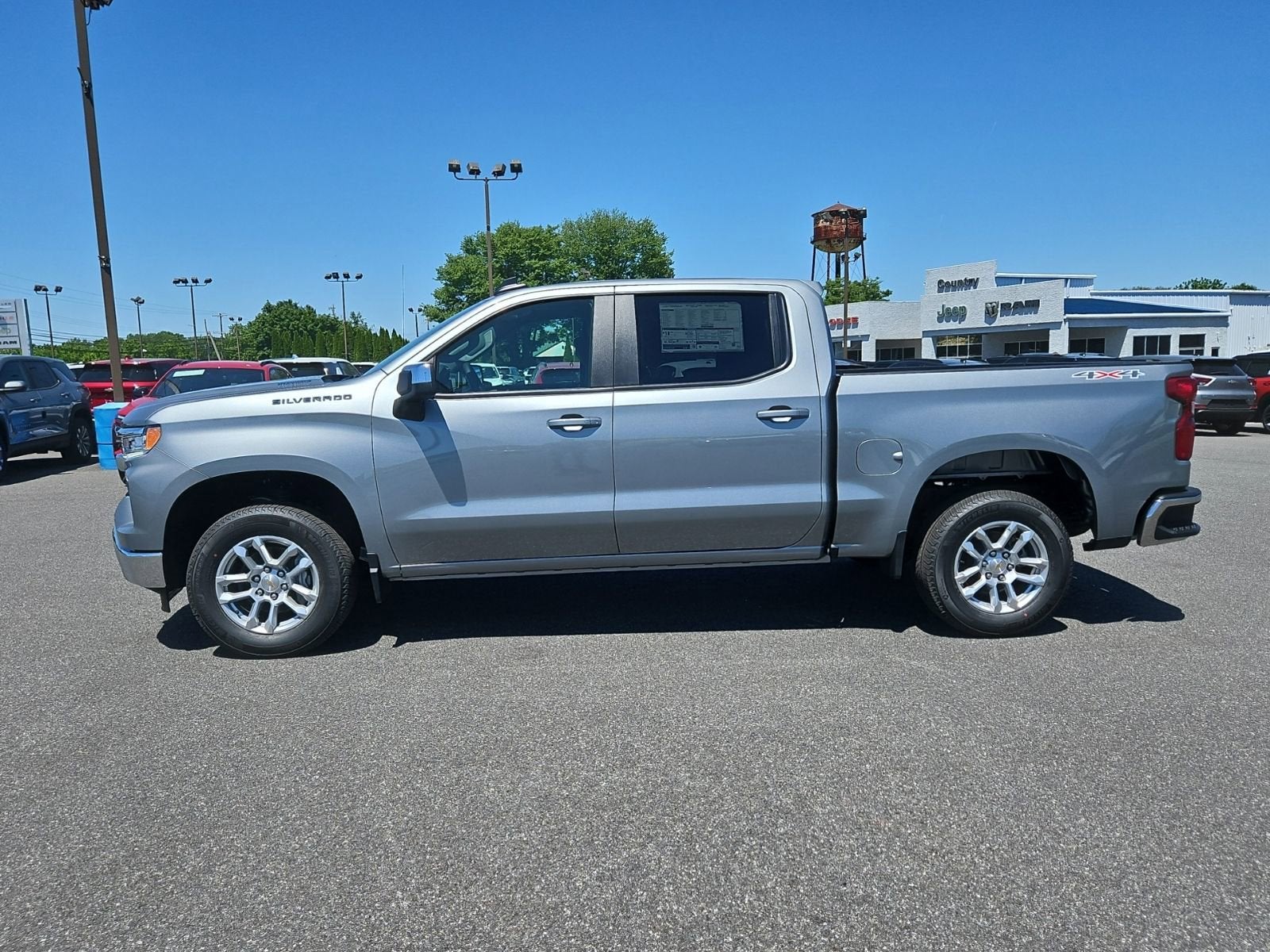 2026 Chevrolet Silverado 1500 LT (2FL)