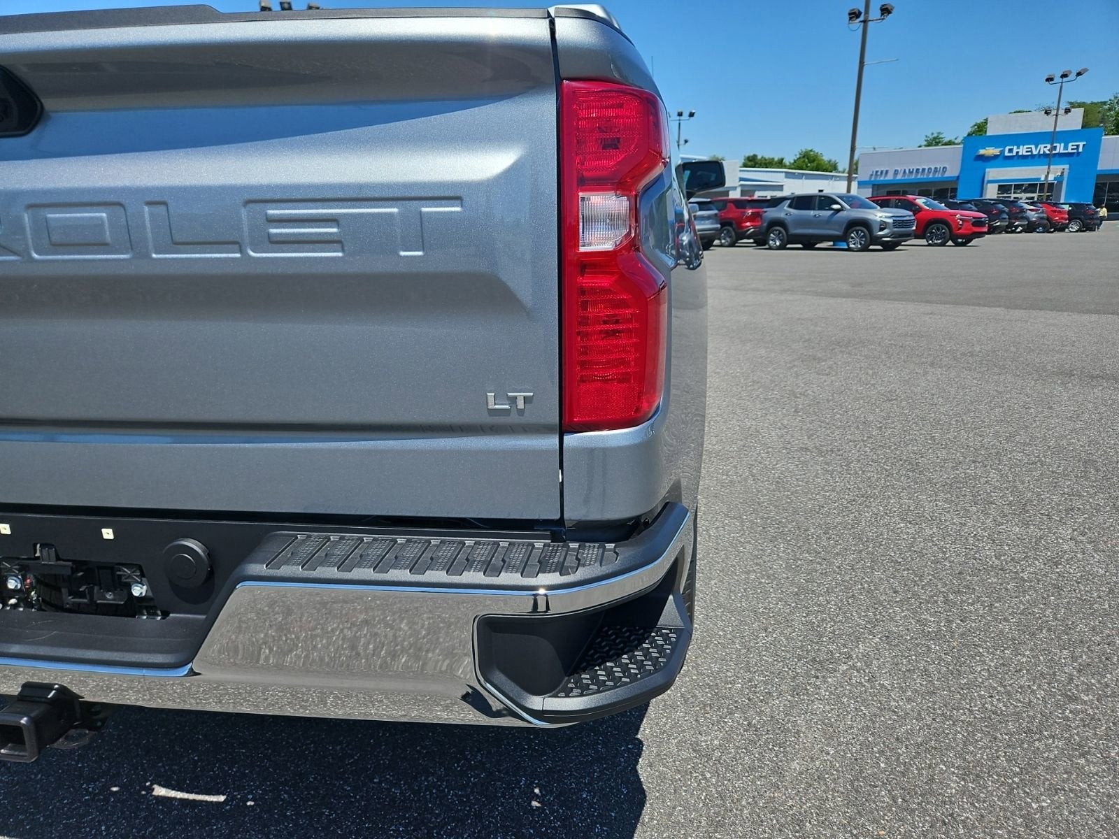 2026 Chevrolet Silverado 1500 LT (2FL)