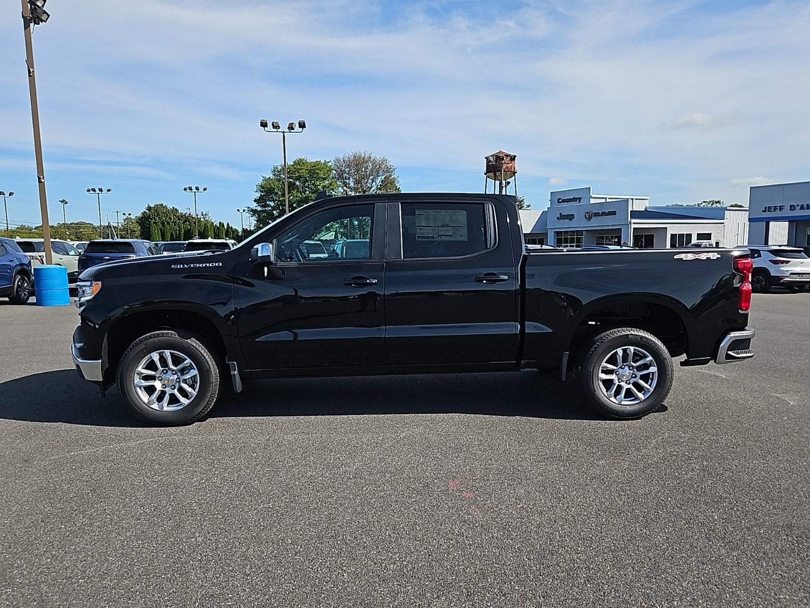 2026 Chevrolet Silverado 1500 LT (2FL)