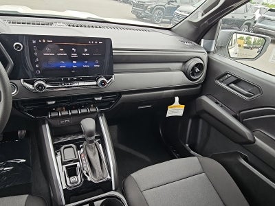 2025 Chevrolet Colorado WT/LT