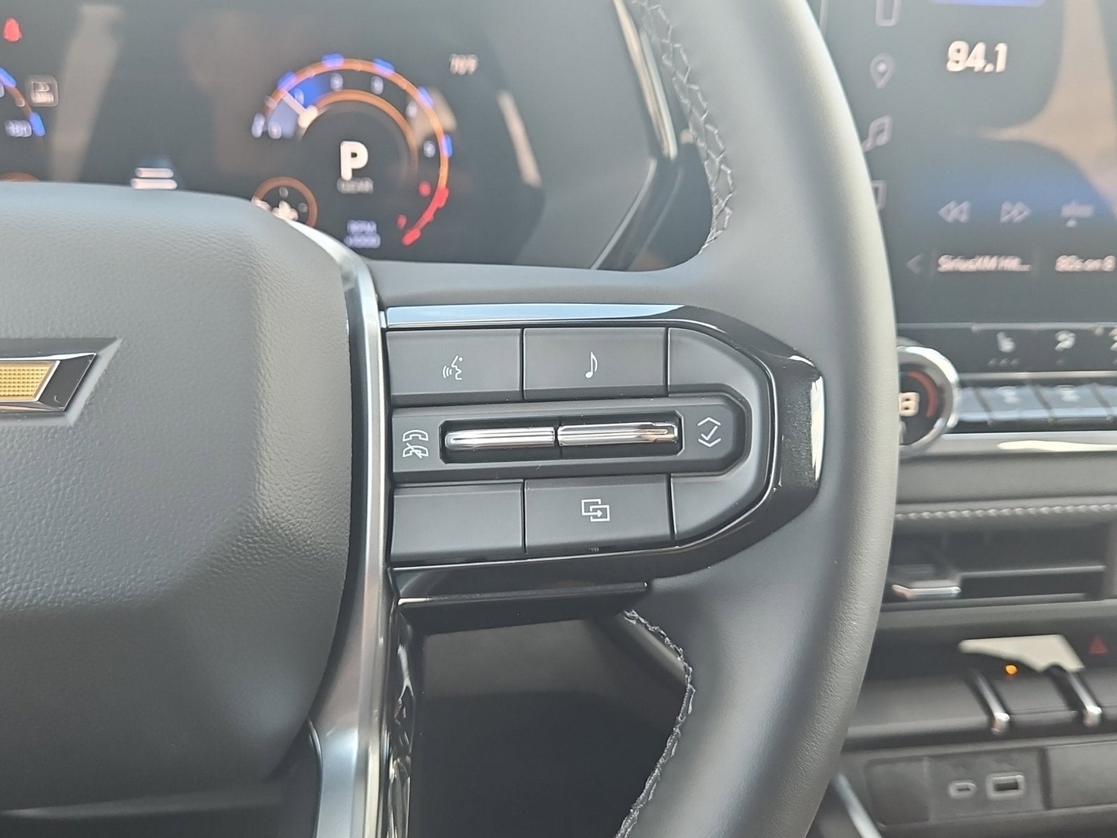 2025 Chevrolet Colorado WT/LT