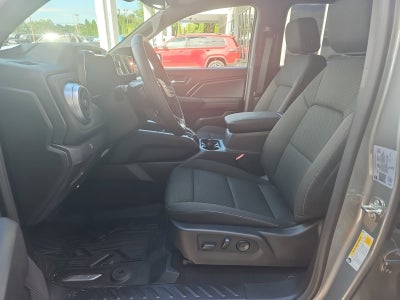 2025 Chevrolet Colorado WT/LT