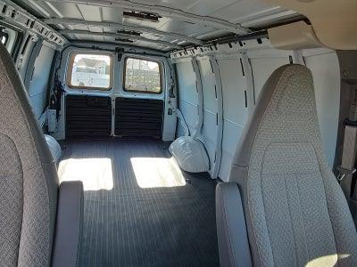 2025 Chevrolet Express Cargo 2500 WT