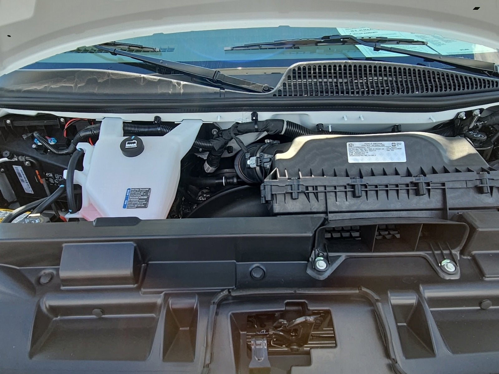 2025 Chevrolet Express Cargo 2500 WT