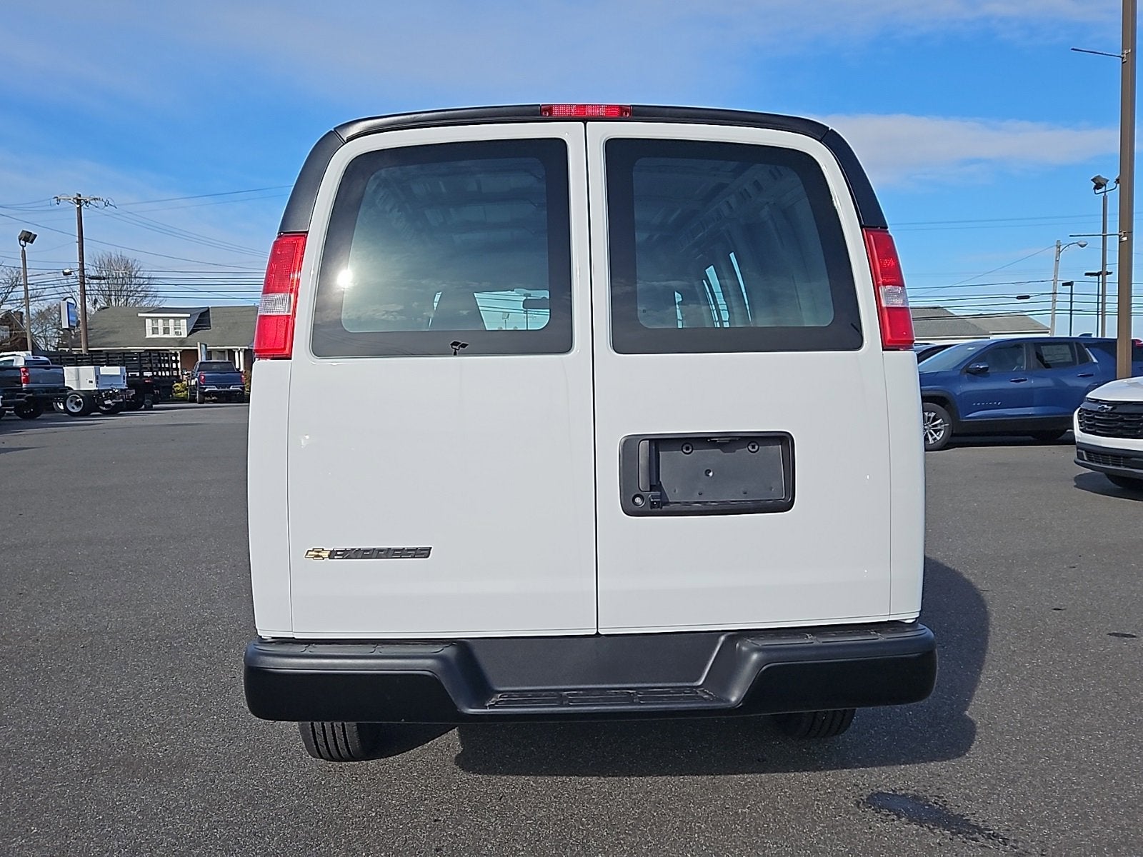 2025 Chevrolet Express Cargo 2500 WT