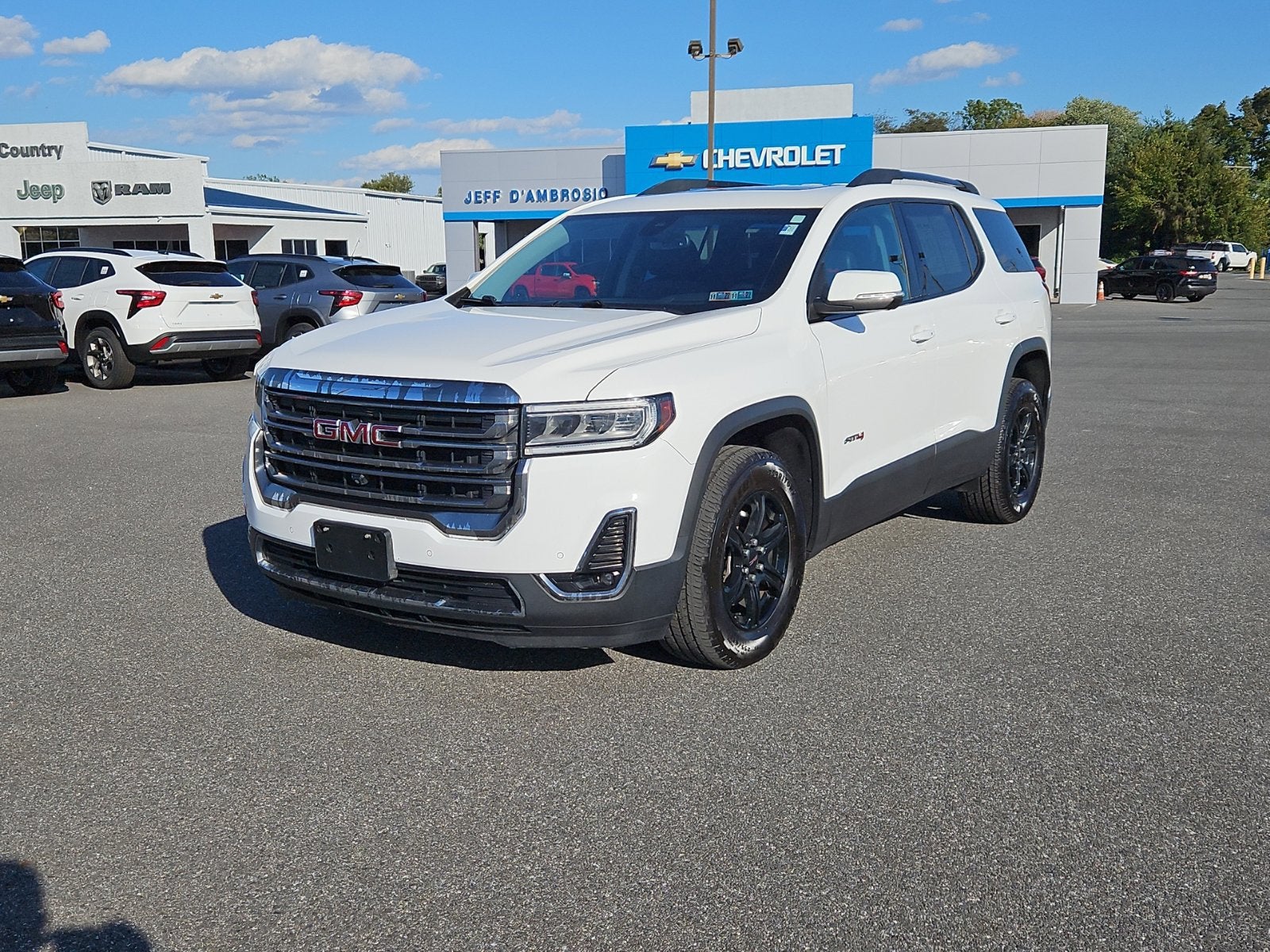 2021 GMC Acadia AT4