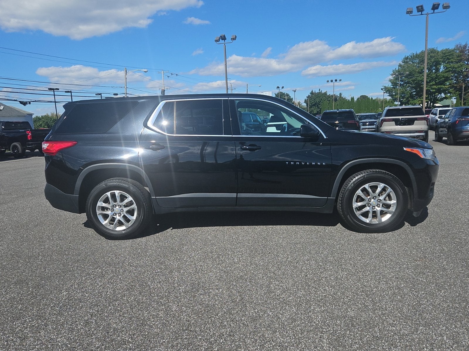 2020 Chevrolet Traverse LS