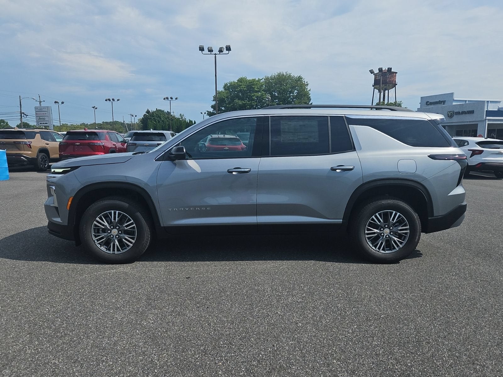 2027 Chevrolet Traverse LT