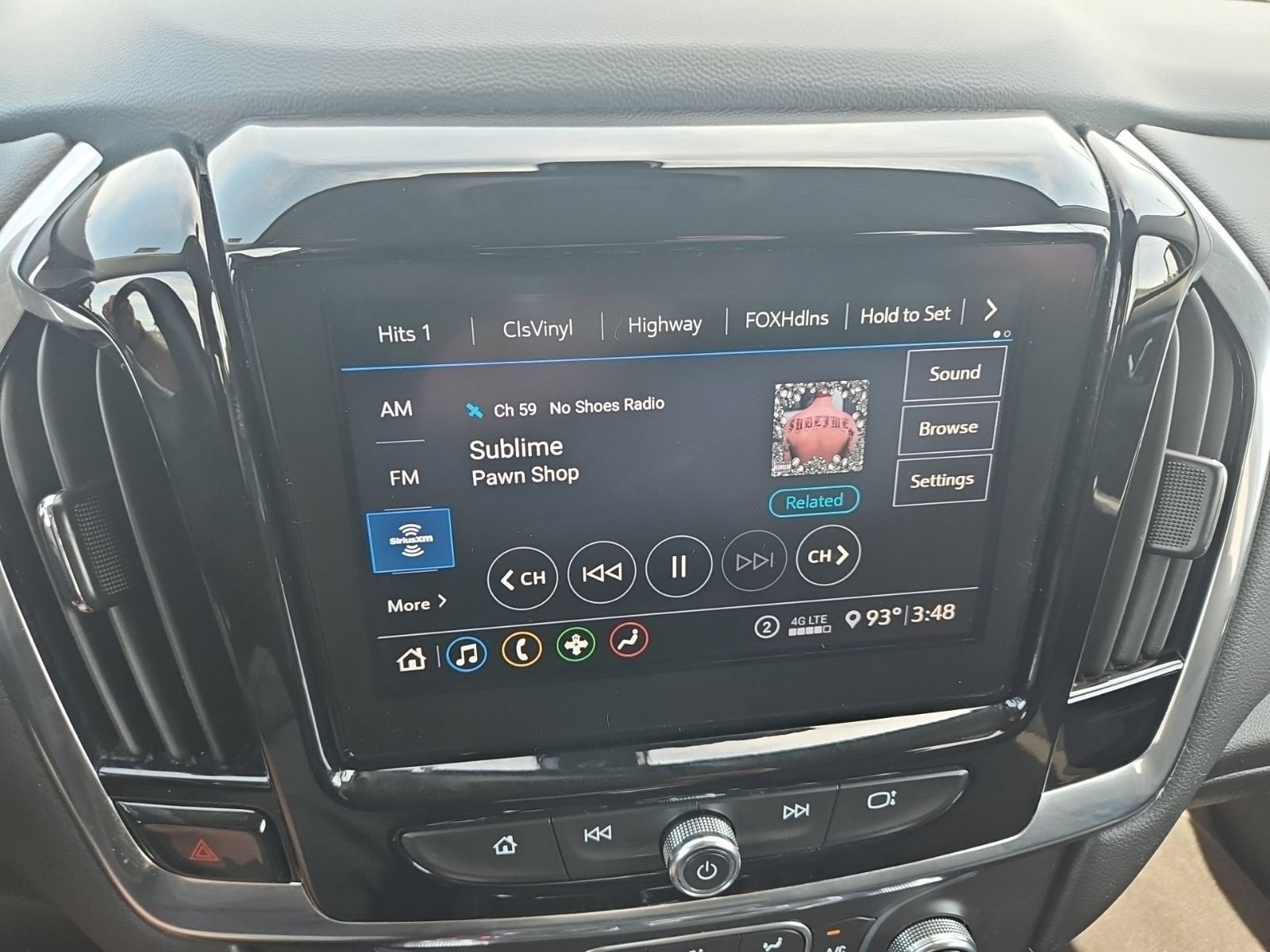 2020 Chevrolet Traverse LT Cloth