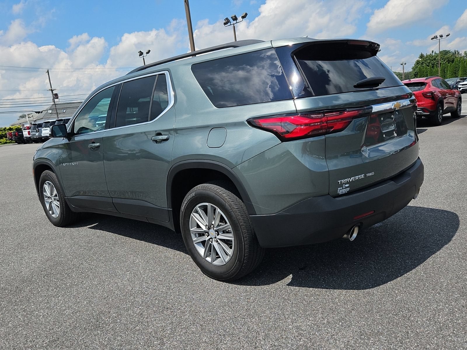 2023 Chevrolet Traverse LT Cloth