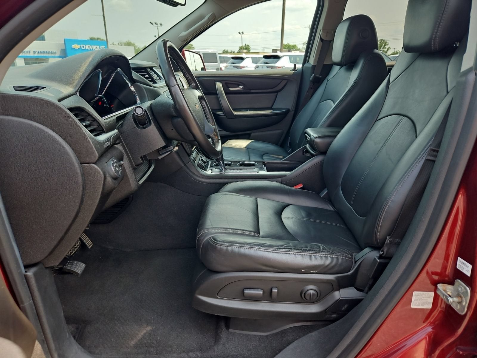 2017 Chevrolet Traverse LT