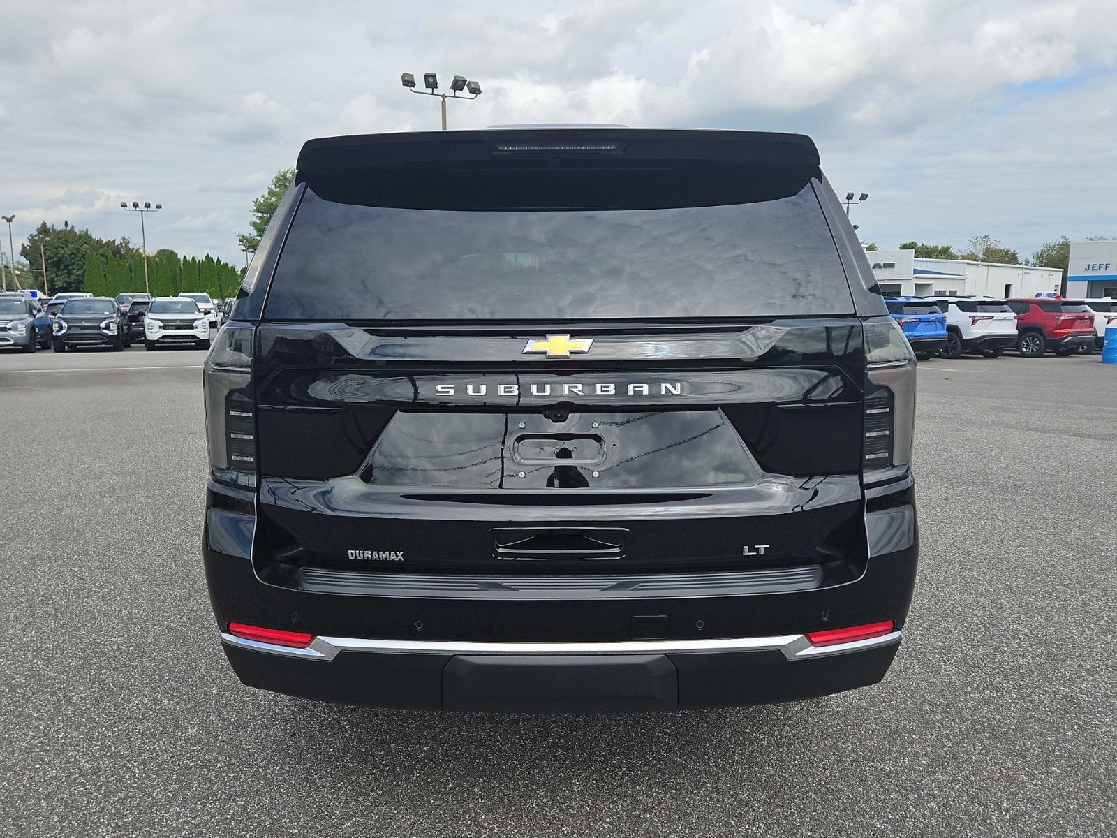 2026 Chevrolet Suburban LT