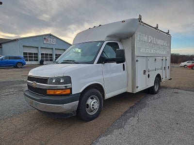 2017 Chevrolet Express Cutaway 3500 GAS