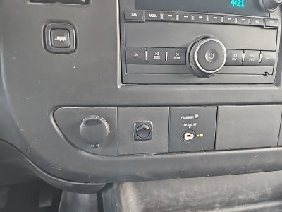 2017 Chevrolet Express Cutaway 3500 GAS