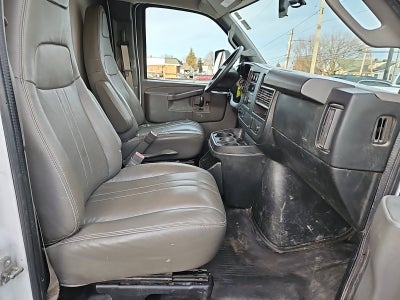 2017 Chevrolet Express Cutaway 3500 GAS