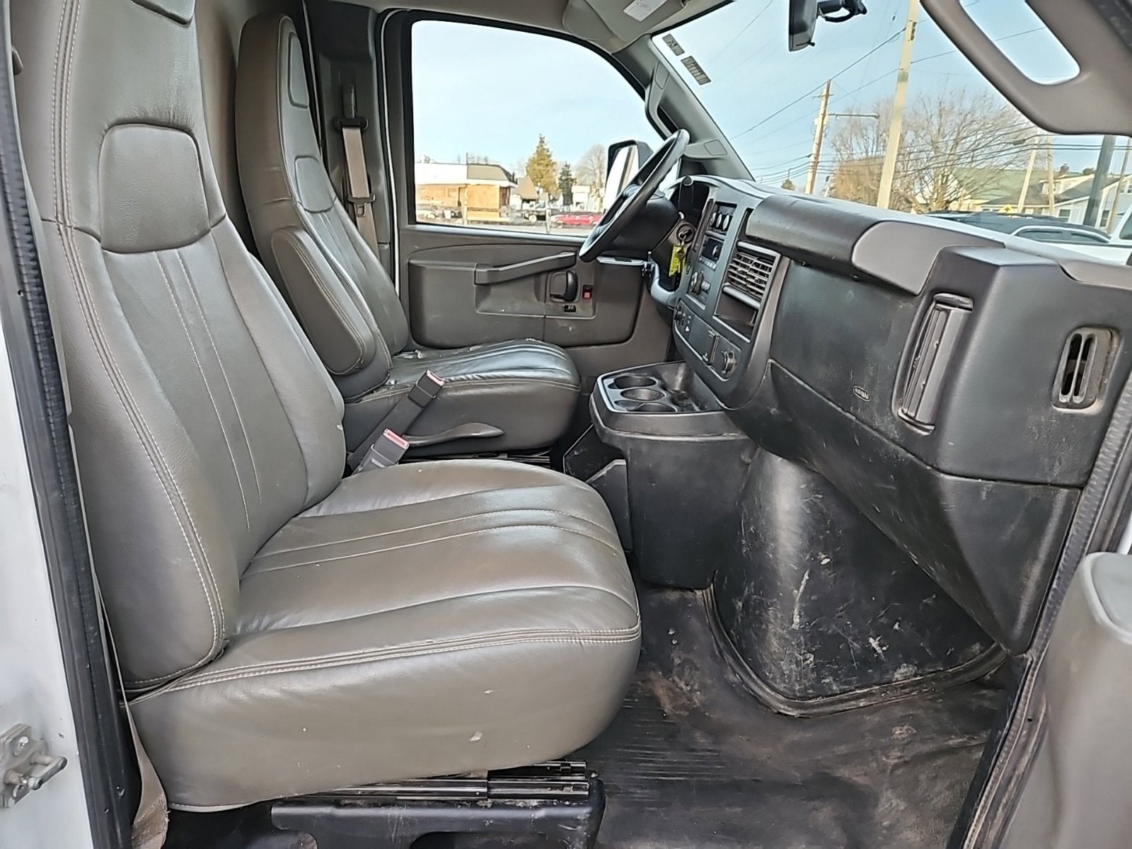2017 Chevrolet Express Cutaway 3500 GAS