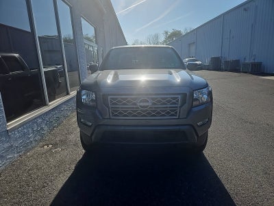 2024 Nissan Frontier SV