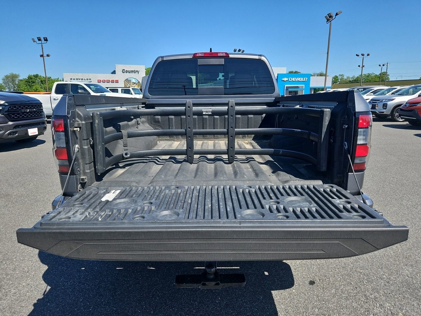 2024 Nissan Frontier SV