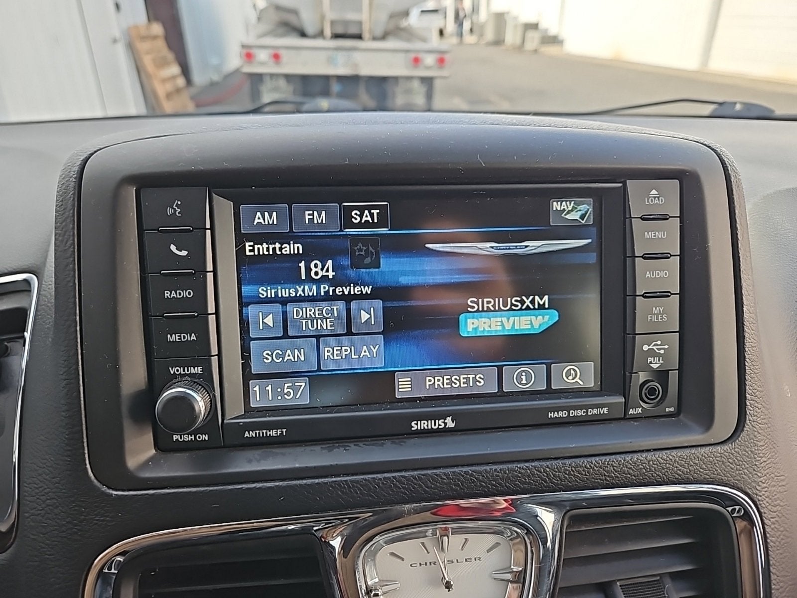 2016 Chrysler Town & Country Touring-L Anniversary Edition